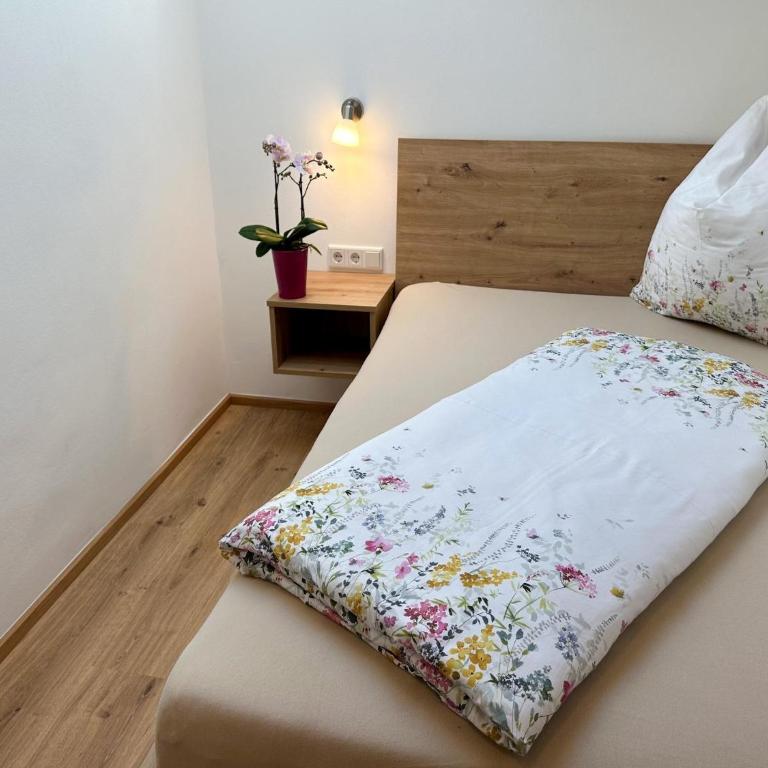 Leogang apartment with mountain views - Three-Bedroom Apartment - 13