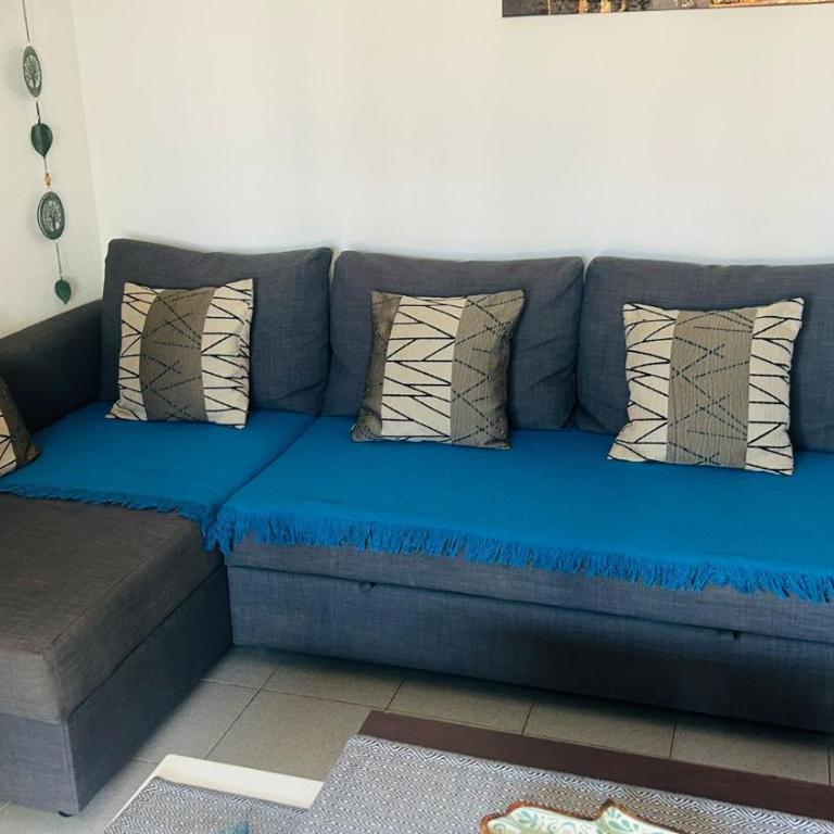 Happiness - One-Bedroom Apartment - 2