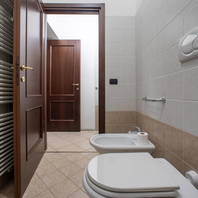 Villa Mainard, Tosca Historic - Three-Bedroom Apartment - 5
