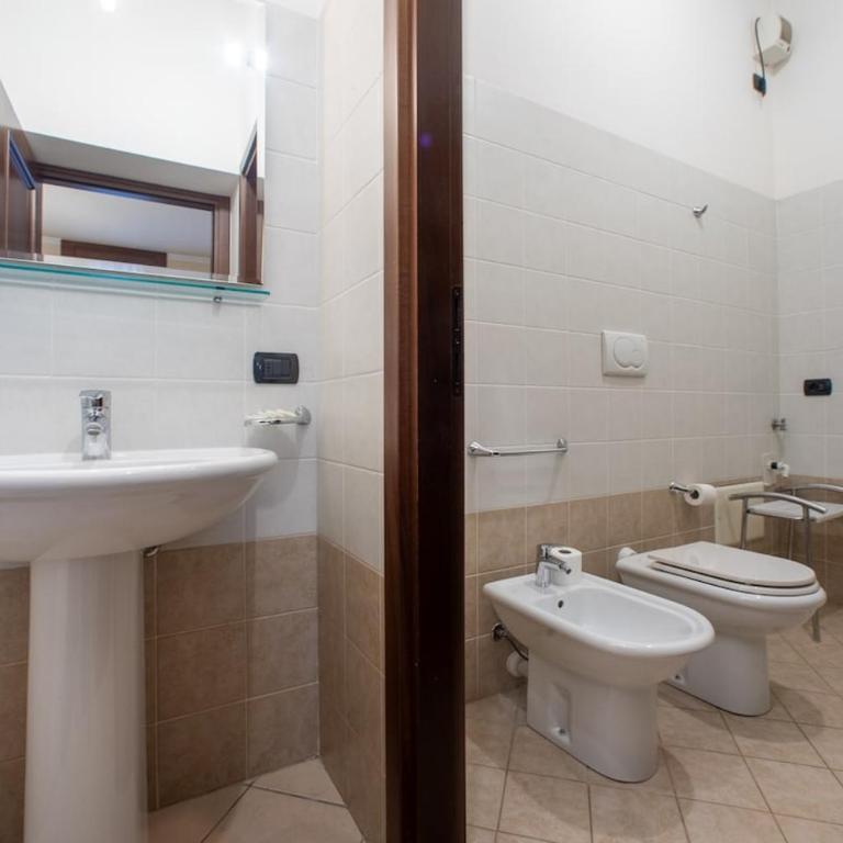 Villa Mainard, Tosca Historic - Three-Bedroom Apartment - 6