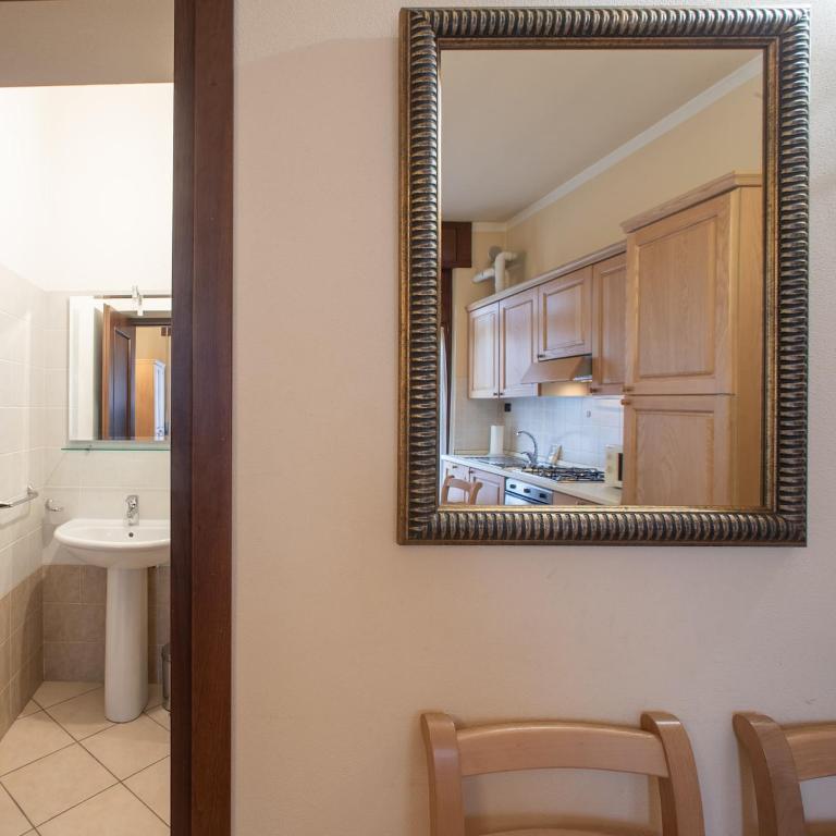 Villa Mainard, Tosca Historic - Three-Bedroom Apartment - 12
