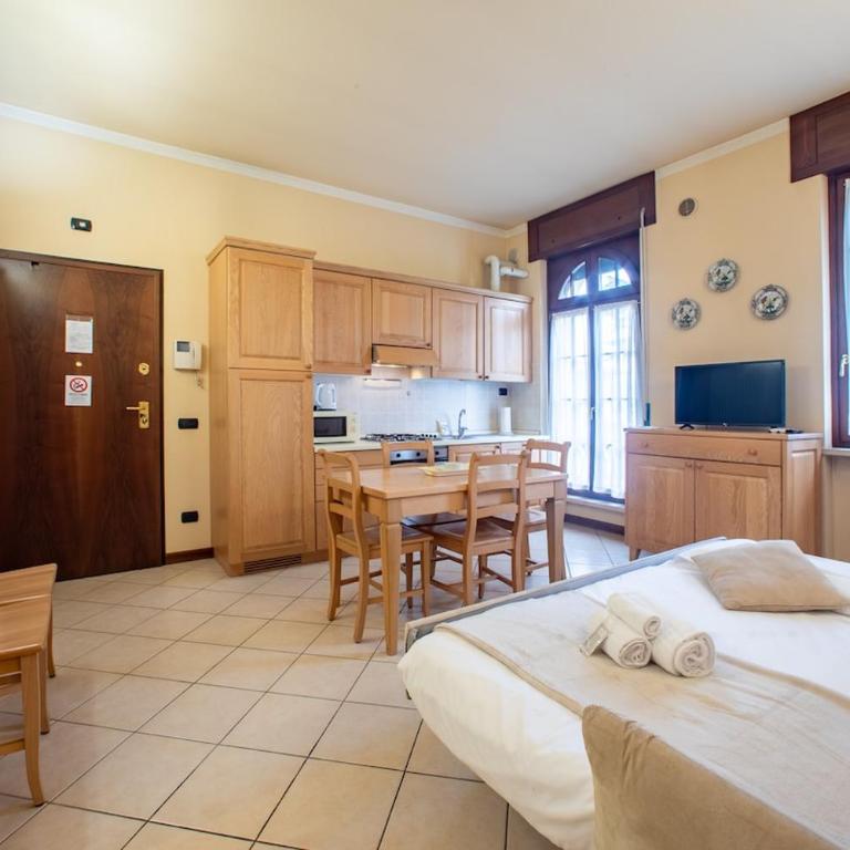Villa Mainard, Tosca Historic - Three-Bedroom Apartment - 25