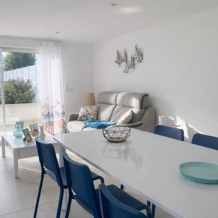 Maison neuve au centre de La Tranche-sur-Mer: WiFi, parking, proche plage et commerces - FR-1-22-355 - Casa - 5