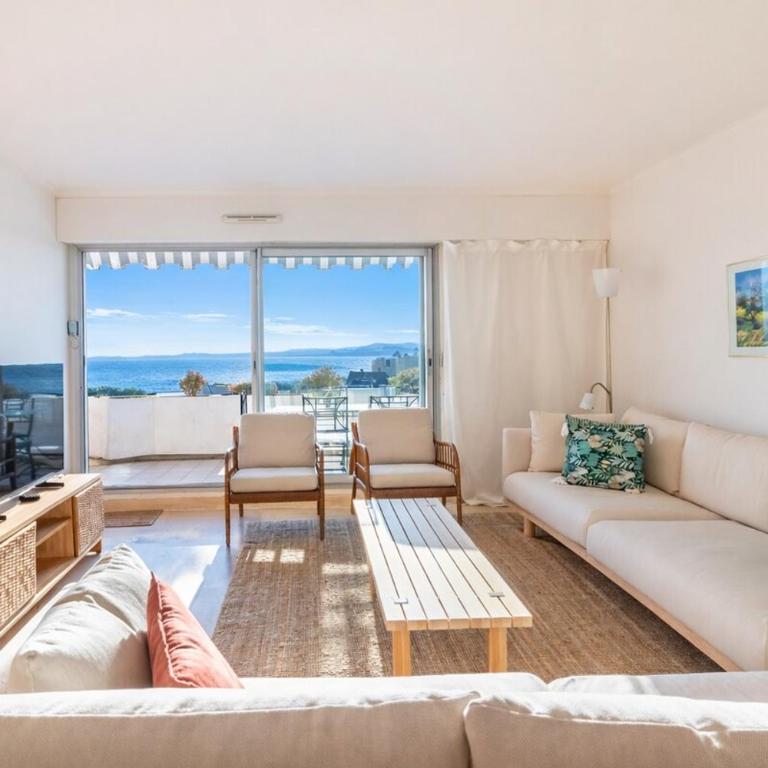 2BR Sea View Apartment with Pool & AC - Appartamento con 2 Camere da Letto - 1
