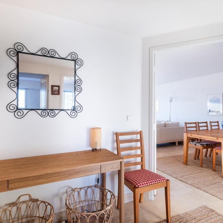 2BR Sea View Apartment with Pool & AC - Appartamento con 2 Camere da Letto - 16