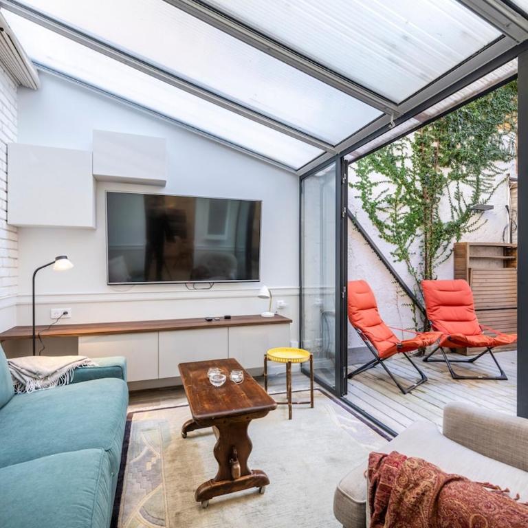 Antibes Townhouse Near Port & Old Town - Appartamento con 2 Camere da Letto - 1