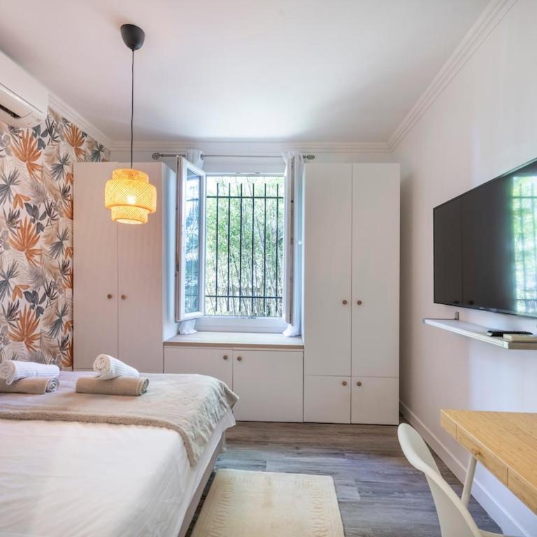 Antibes Townhouse Near Port & Old Town - Appartamento con 2 Camere da Letto - 14