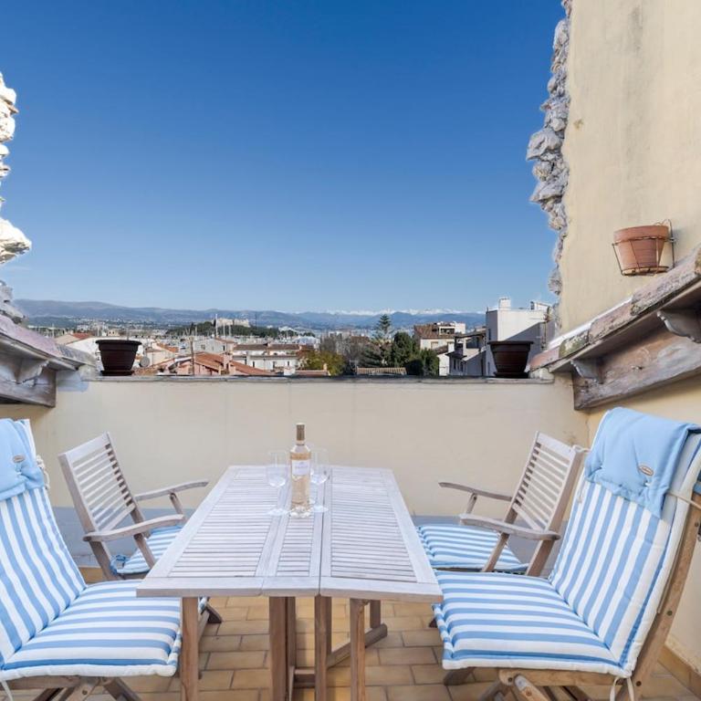 Two bed with a fantastic view in Antibes old town - Appartamento con 2 Camere da Letto - 12