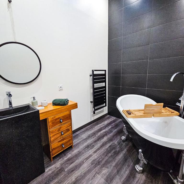 Villa 8 personnes 3 chambres- parking- WIFI - Villa con 3 Camere da Letto - 76