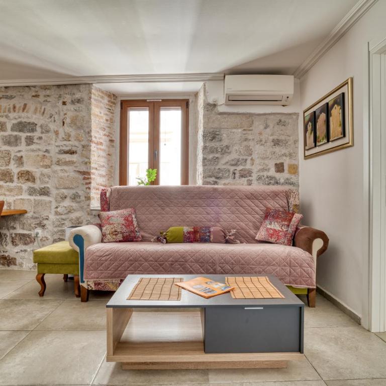 Lana & Ena Apartments - Two-Bedroom Apartment - 15