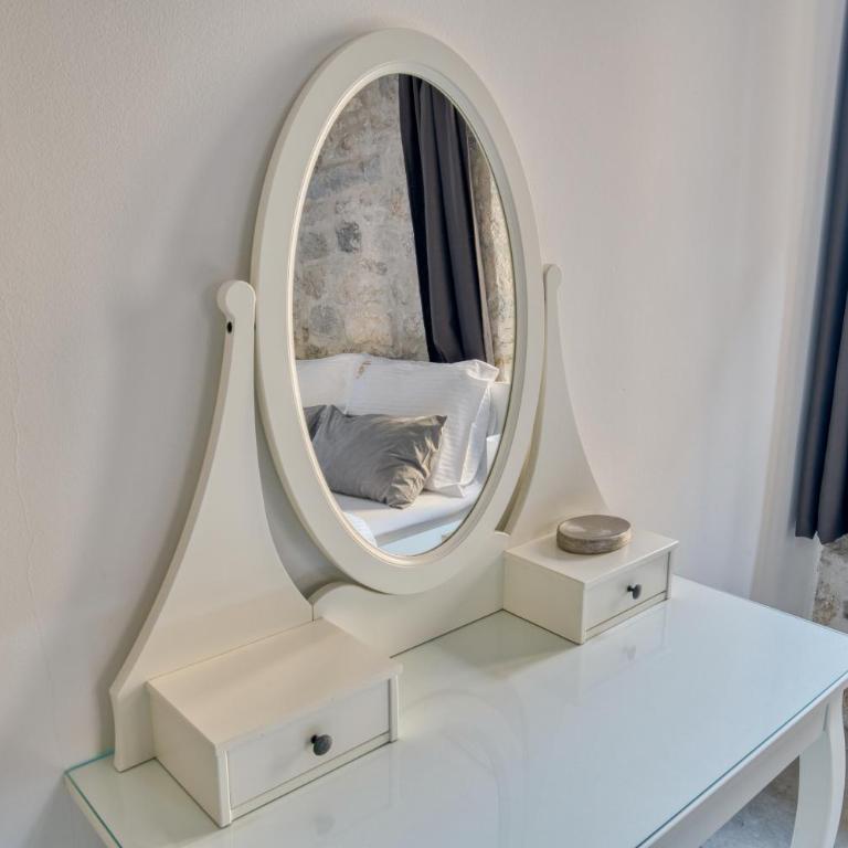 Lana & Ena Apartments - Two-Bedroom Apartment - 28