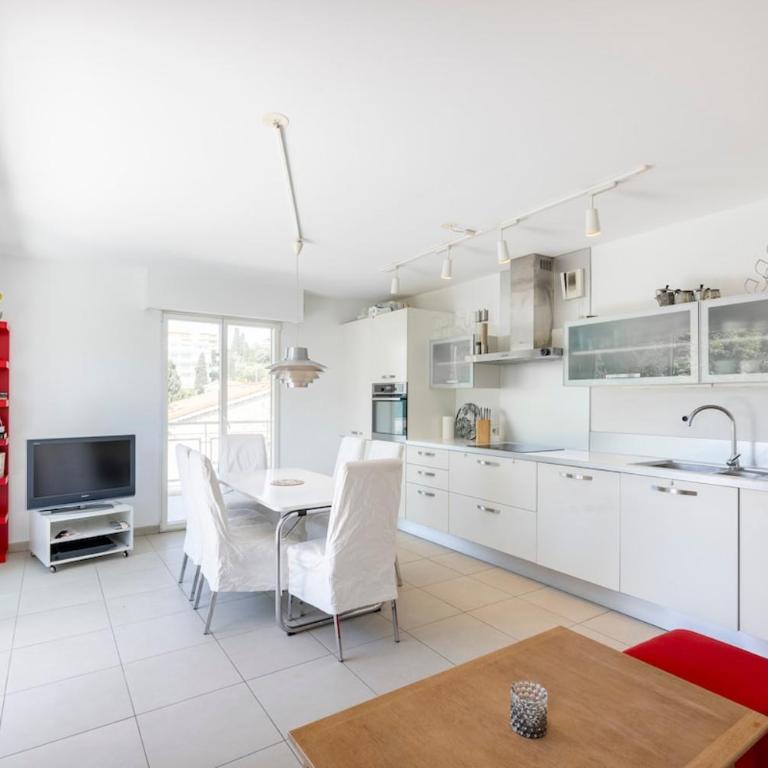 La Belle Antibes - Two bedroom - Appartement 2 Chambres - 2