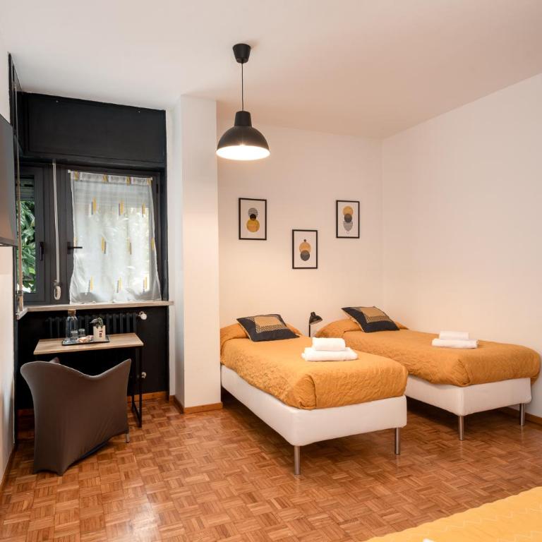 Guesthouse Tree Rooms Industrial - Camera Quadrupla con Bagno in Comune - 8