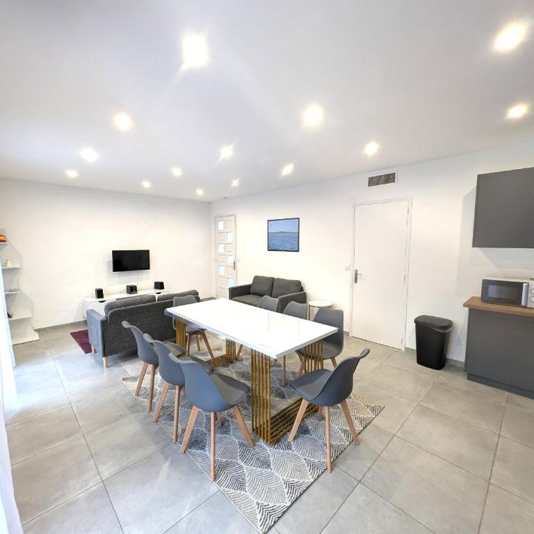 Maison 6 à 8 personnes "Escale à PALAVAS" - Maison 4 Chambres - 4