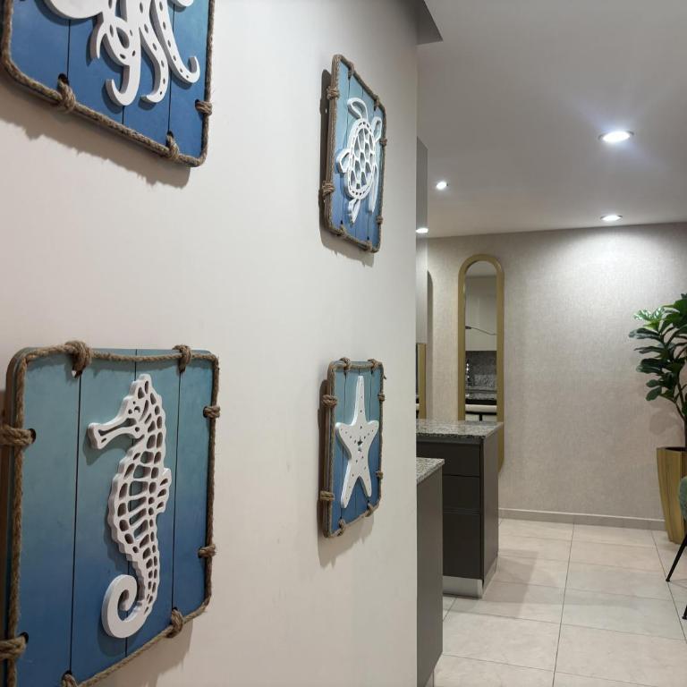 Golden Glow - Two-Bedroom Apartment - 5