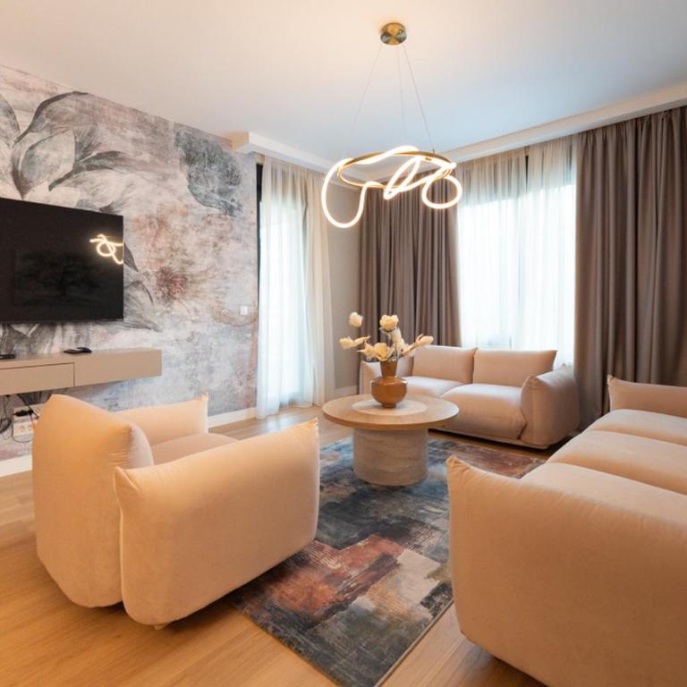 New Belgrade Premium Hotel - Two-Bedroom Deluxe Apartment with Balcony - 11