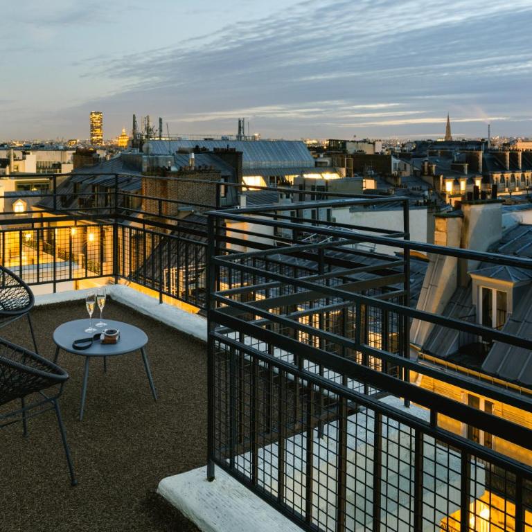 Hôtel Atala Champs Elysees - The Iconic Suite - Eiffel Tower View - 4