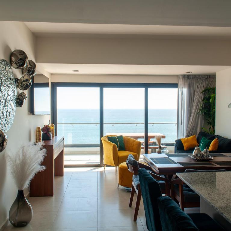 Wave & Soul - Two-Bedroom Apartment - 8