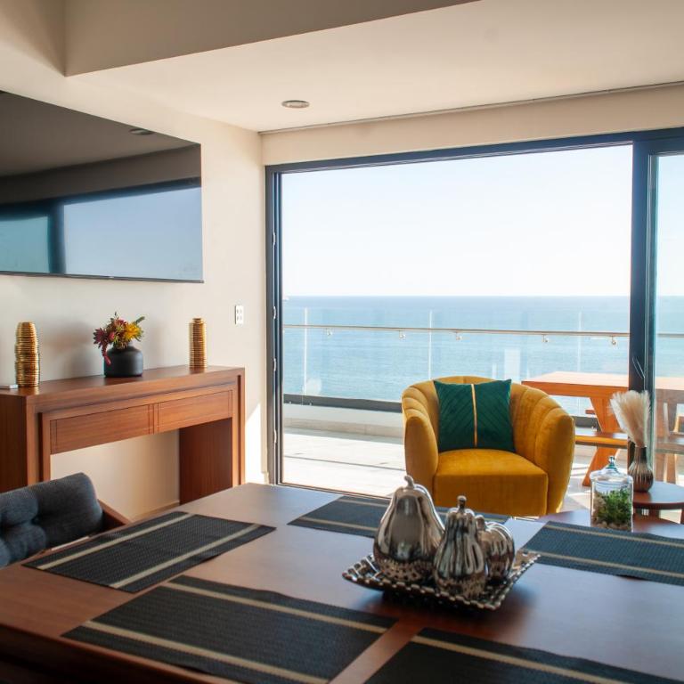 Wave & Soul - Two-Bedroom Apartment - 13