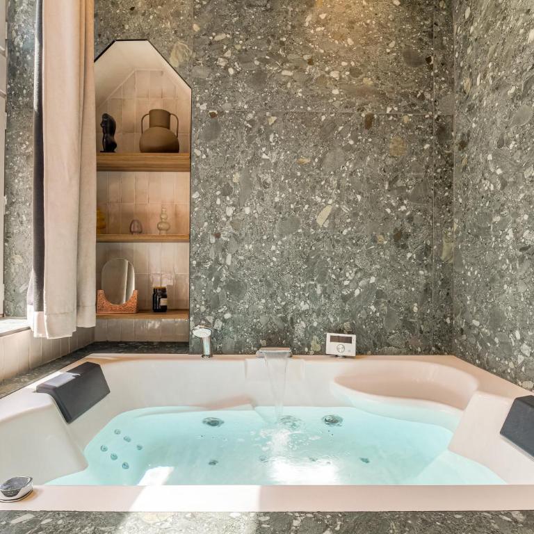 LaBolla, charmant cocon avec spa, cœur de Lyon - Apartment mit 1 Schlafzimmer - 1