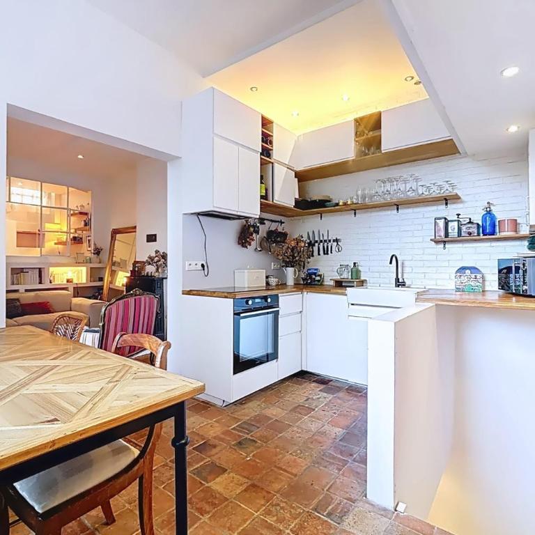 Spacious Apt Oberkampf near Bastille - Apartamento - 25