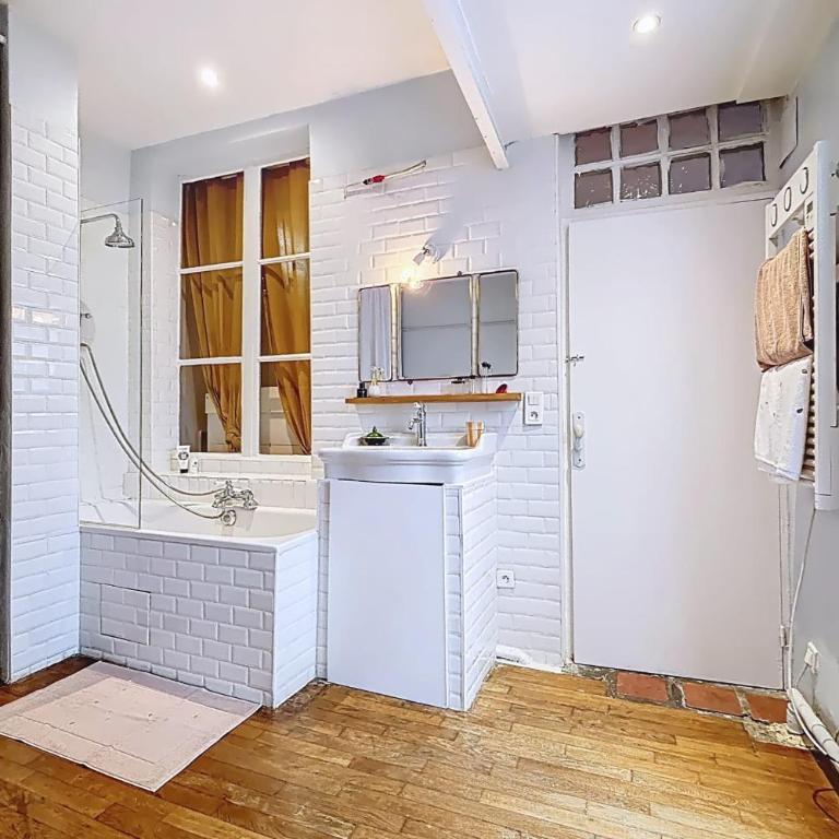 Spacious Apt Oberkampf near Bastille - Apartamento - 36