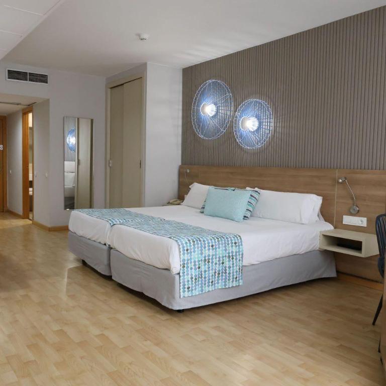 Port Eugeni - Habitación Familiar (2 adultos y 2 niños) - 7