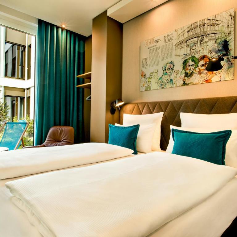 Motel One München-Messe - Standard Doppelzimmer mit Terrasse - 2
