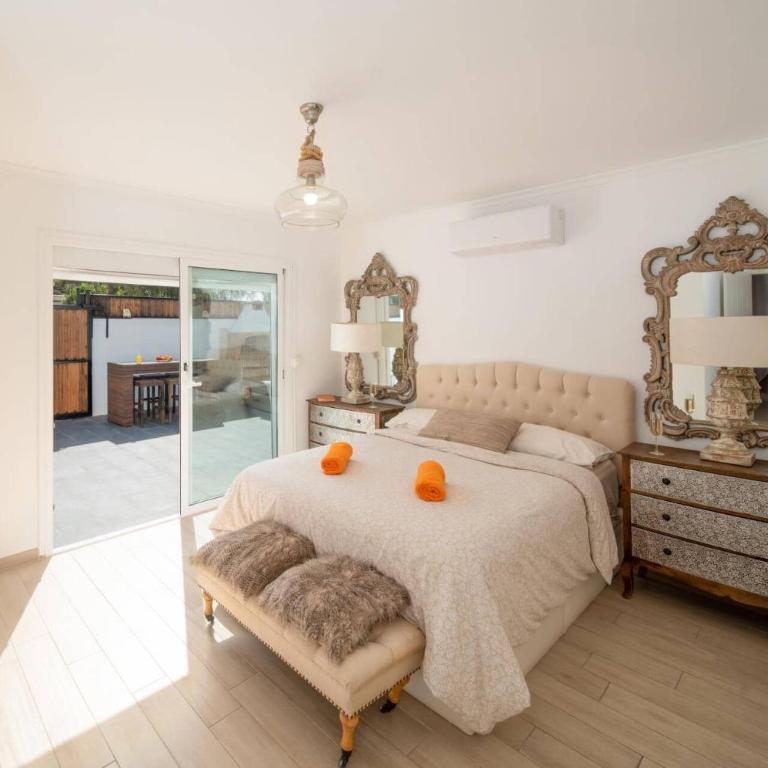 Villa Leona Carmen by Villa Plus - Villa - 7