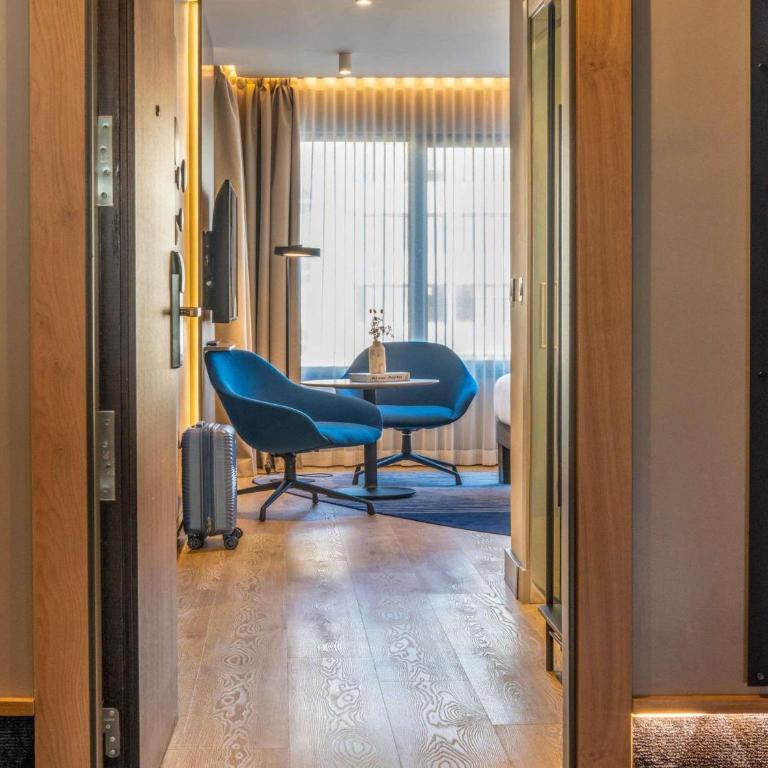 Novotel Campo De Las Naciones - Superior Deluxe Twin Room with Two Single Beds in the Deluxe Building - 5