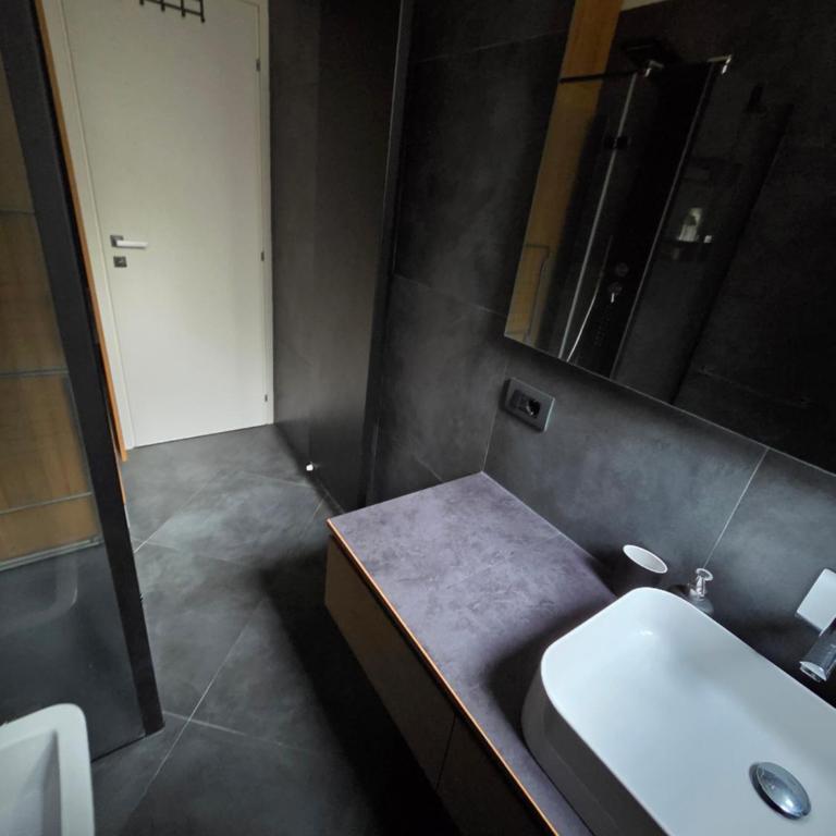 Three-room Apartment in Milan Piazza 24 Maggio Navigli - Appartamento con 2 Camere da Letto - 9