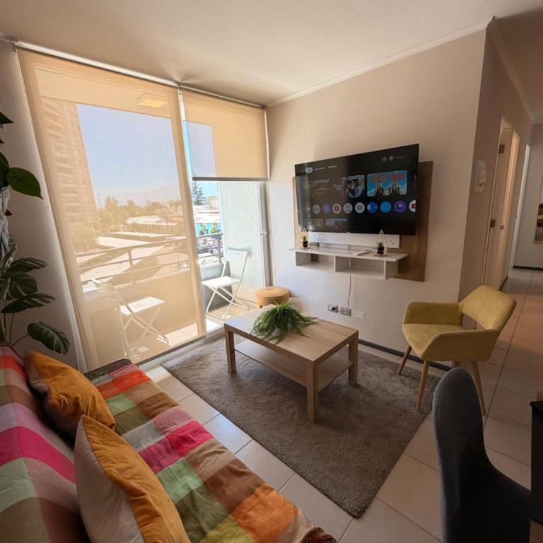 Amplio departamento céntrico 3 habitaciones 1 baño - calefacción AC- parking privado - Apartment - 1