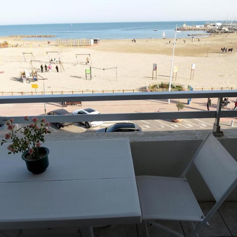 BRASILIA VUE MER EN 1ere LIGNE - Appartement 1 Chambre - Vue sur Mer - 2