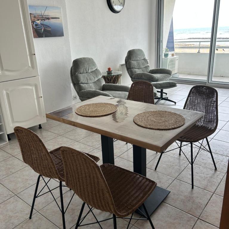 BRASILIA VUE MER EN 1ere LIGNE - Appartement 1 Chambre - Vue sur Mer - 9