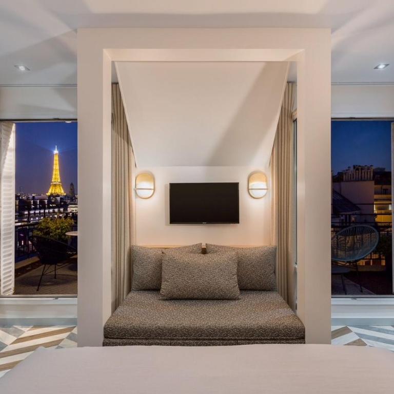 Hôtel Atala Champs Elysees - The Iconic Suite - Eiffel Tower View - 1