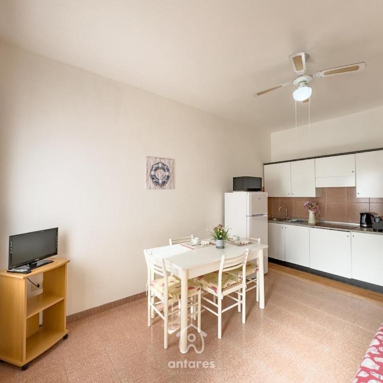 Residenza Nova, a pochi passi dal centro - One-Bedroom House - 12