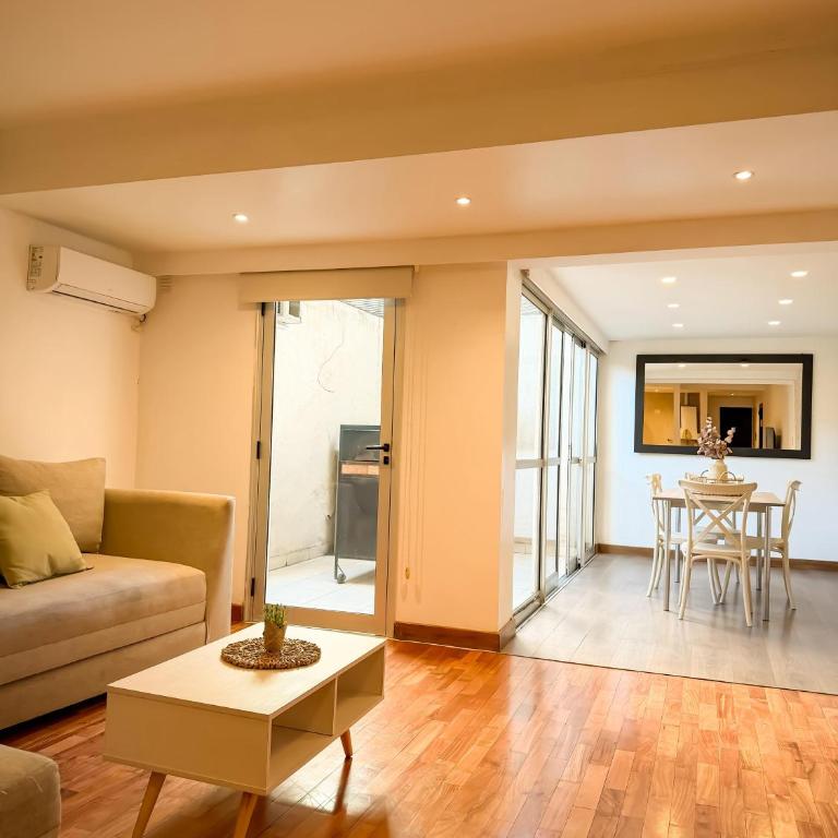 Amplio departamento con patio - Bonavista Rentals - Apartamento - 3
