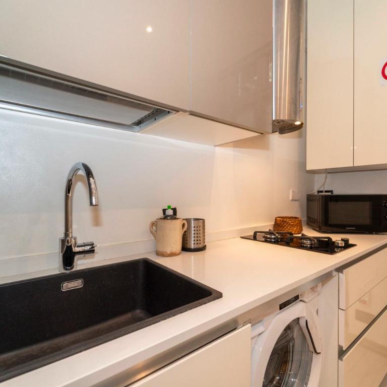 Monolocale San Maurizio 63 - One-Bedroom Apartment - 19