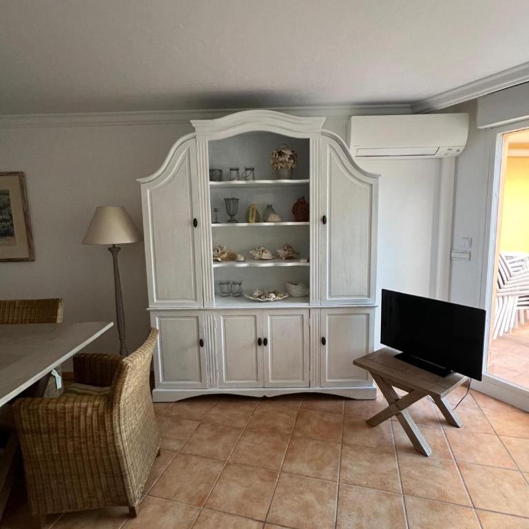 Superb 3-bedroom apartment - 85 m2 - 6 beds - 2 Pools - Tennis - Apartamento de 3 dormitorios - 14