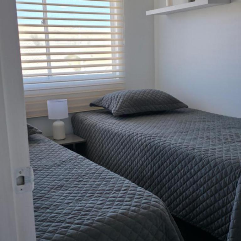 Alojamiento completo moderno - Two-Bedroom House - 7