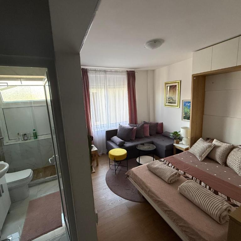 Moderan Studio na Trgu Republike - Centar - Room #1005994702 - 3