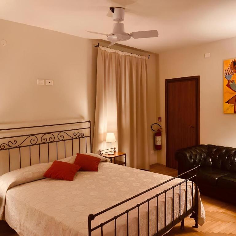 Mario Number 8 - Double Room - 4