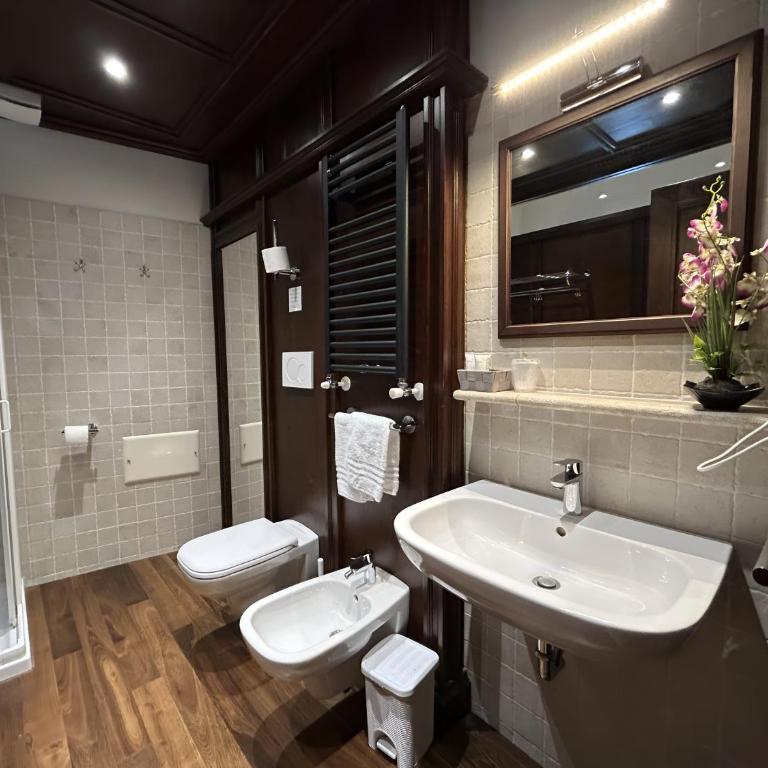 Mario Number 8 - Double Room - 9