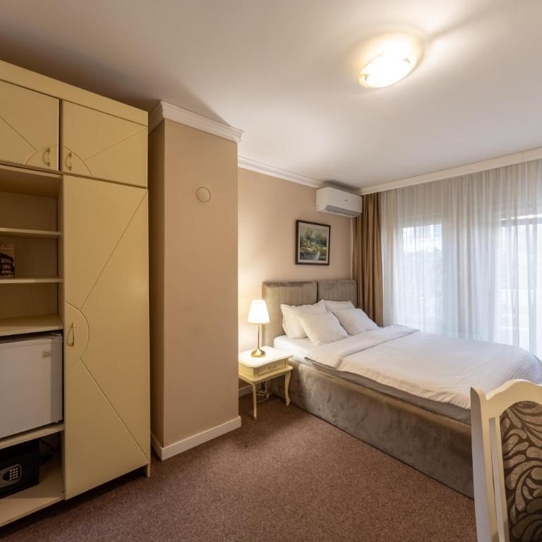 Garni Hotel President de Luxe - Small Double or Twin Room - 6