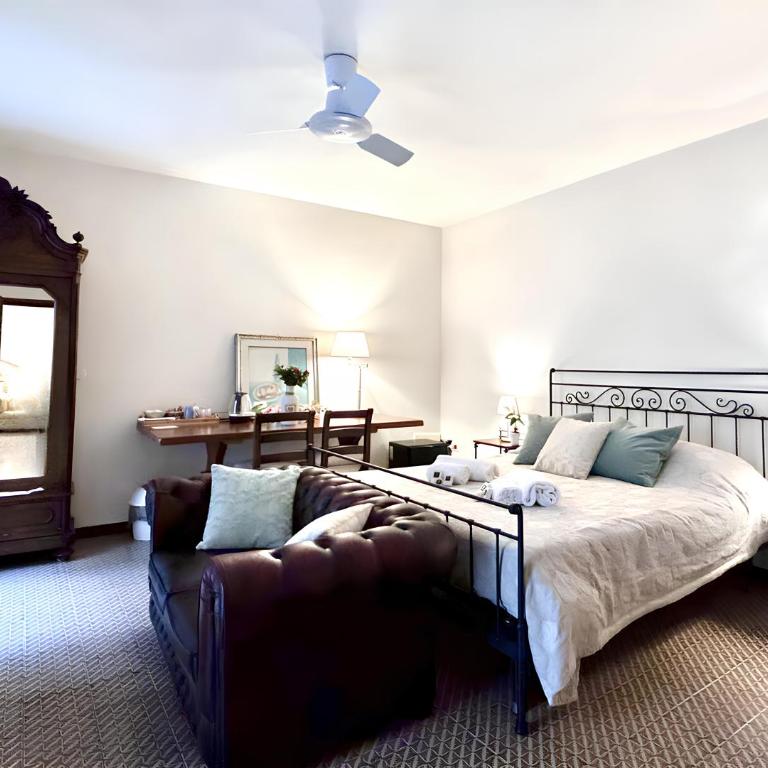 Mario Number 8 - Double Room - 2