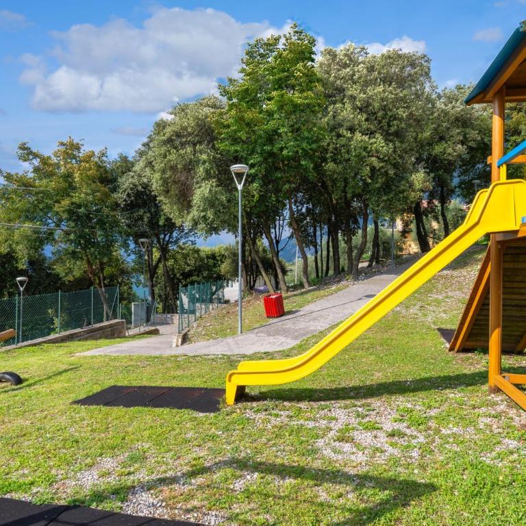 Limone Apt · Vista Lago - Finestra sul Lago - Appartamento con 2 Camere da Letto - 31
