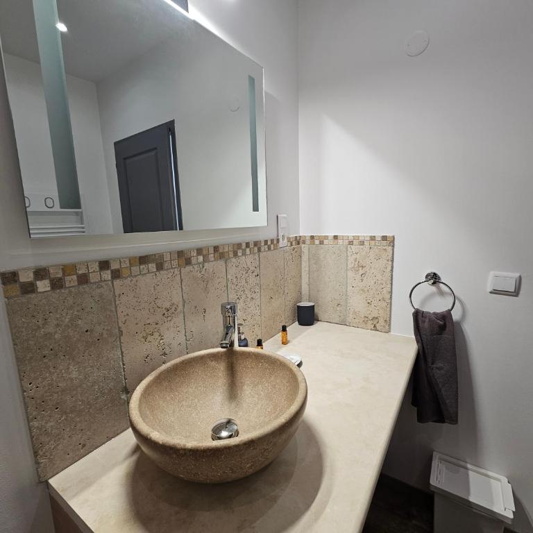 Moulin de Tartay en Avignon - Apartamento Deluxe de 2 dormitorios con vistas al jardín - 15
