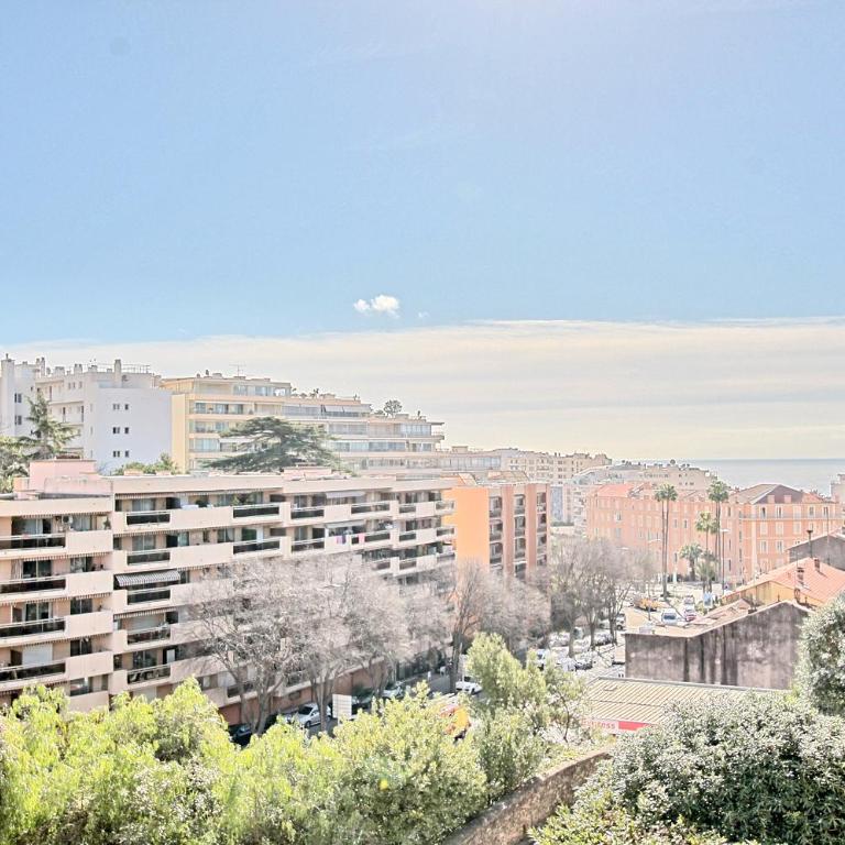Appartement Vallombrosa proche Plages et Palais - Apartment mit Meerblick - 1