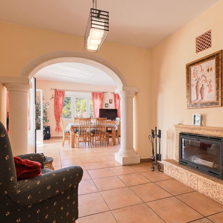 Casa Monica - Two-Bedroom House - 13