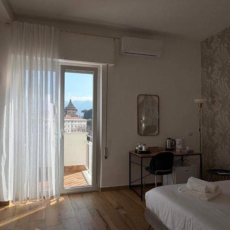 Cinquantotto Cozy Rooms - Double Room with Balcony - 8